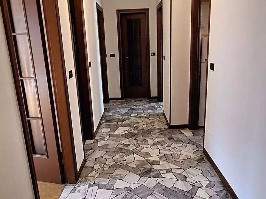 Immagine 4 di Camera in affitto  in Via Ulisse Salis a Milano