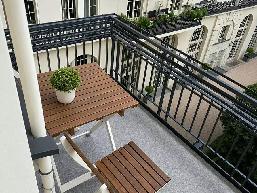 Immagine 4 di Appartamento in affitto  in Kurfürstendamm a Berlin