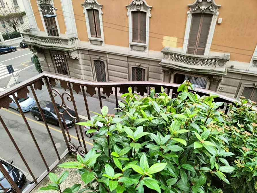 Immagine 8 di Appartamento in affitto  in Via Quadronno a Milano