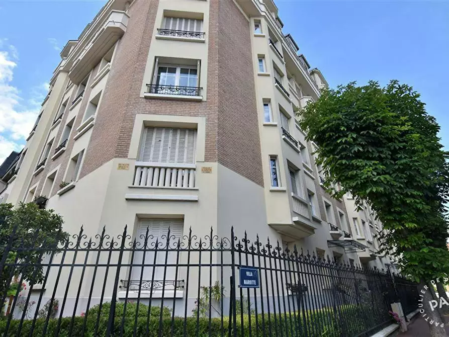 Immagine 1 di Camera in affitto  in Villa Mariotte a La Varenne-Saint-Hilaire