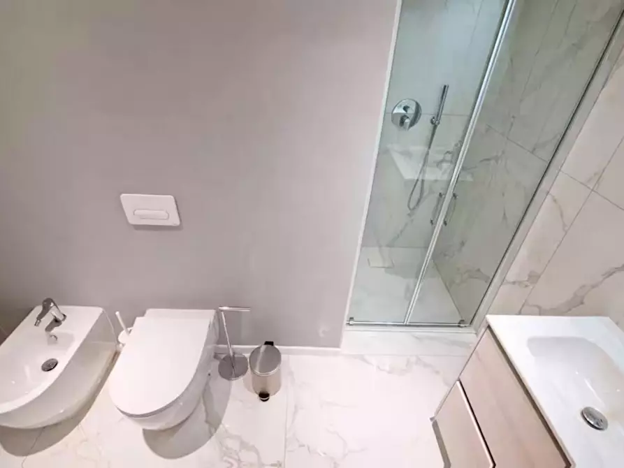 Immagine 9 di Appartamento in affitto  in Via del Santo a Padova