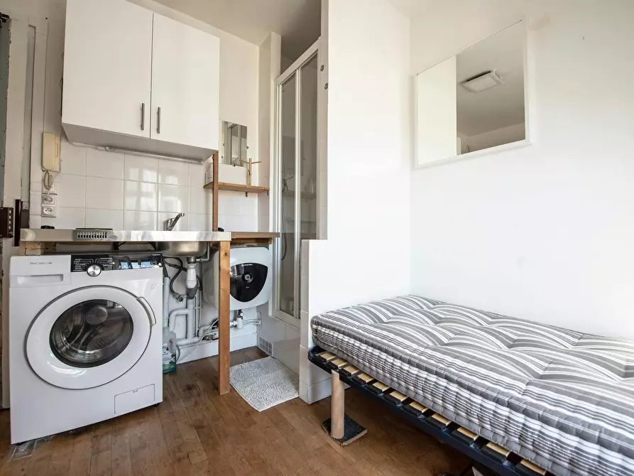 Immagine 2 di Appartamento in affitto  in Rue des Bergers a Paris