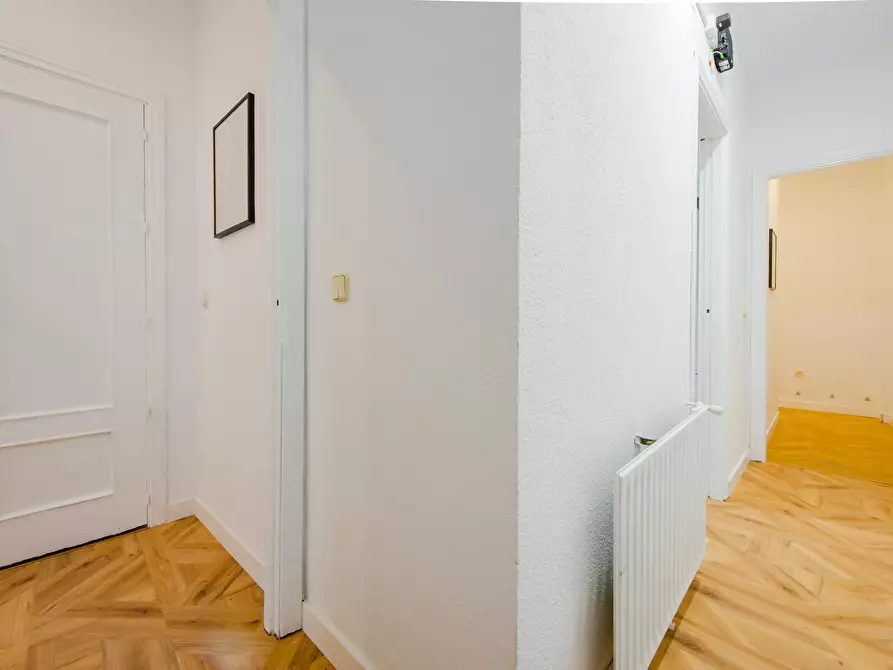 Immagine 9 di Appartamento in affitto  in Calle de San Simón a Madrid