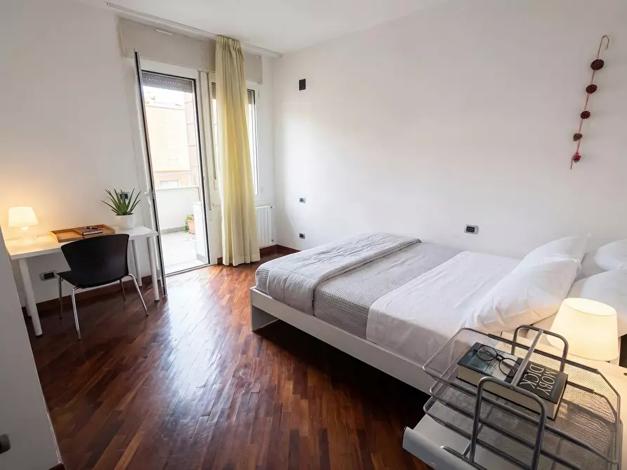 Immagine 1 di Camera in affitto  in Viale dell'Innovazione a Milano