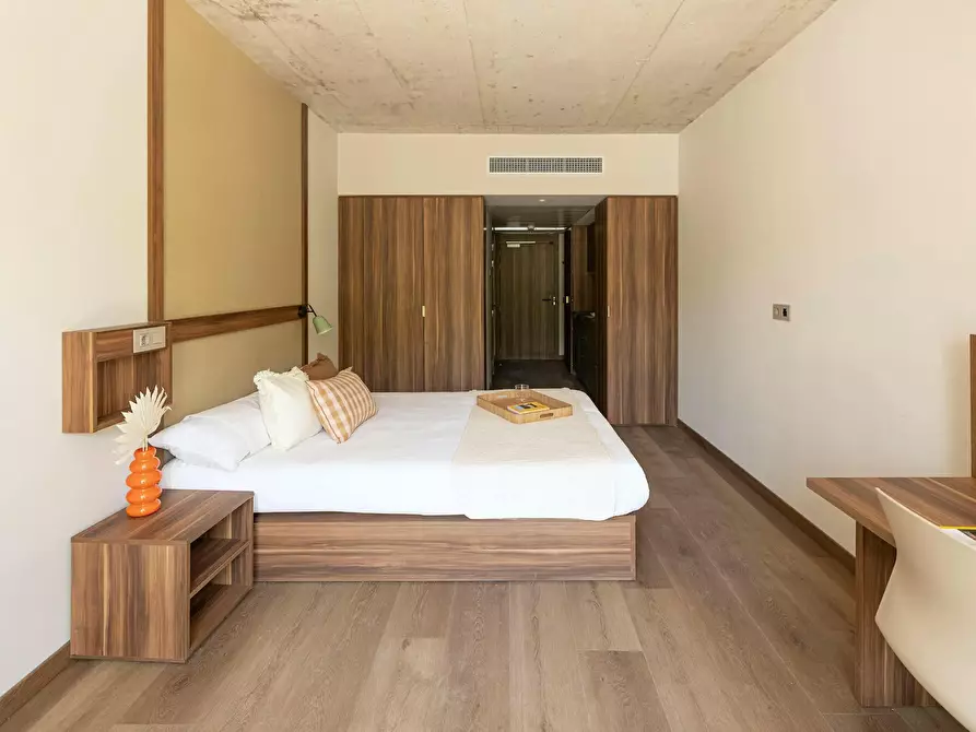Immagine 1 di Appartamento in affitto  in Carrer del Portal de Santa Madrona a Barcelona