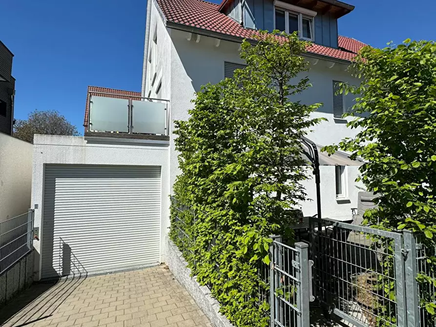 Immagine 1 di Camera in affitto  in Wolfoltstraße a München