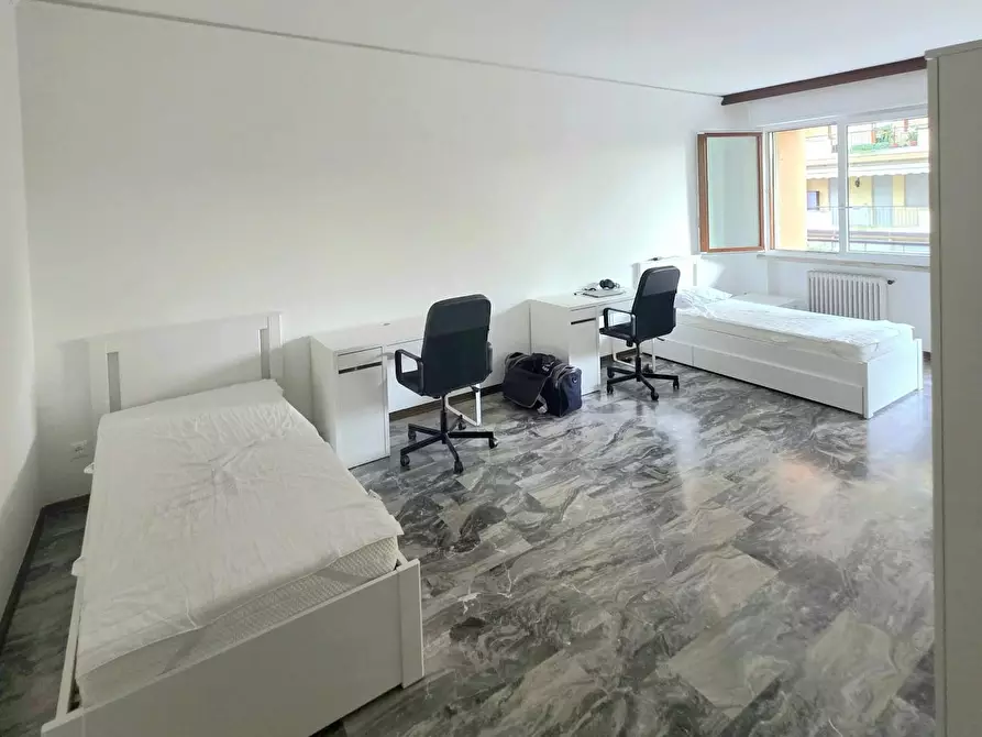 Immagine 1 di Camera condivisa in affitto  in Via Giorgio Schiavone a Padova