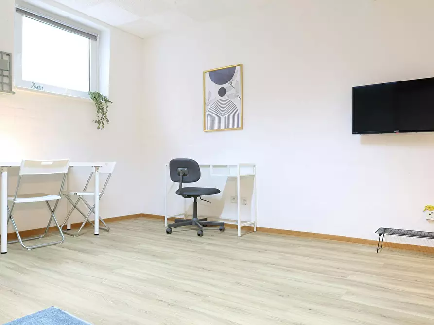 Immagine 2 di Appartamento in affitto  in Landhausstraße a Berlin