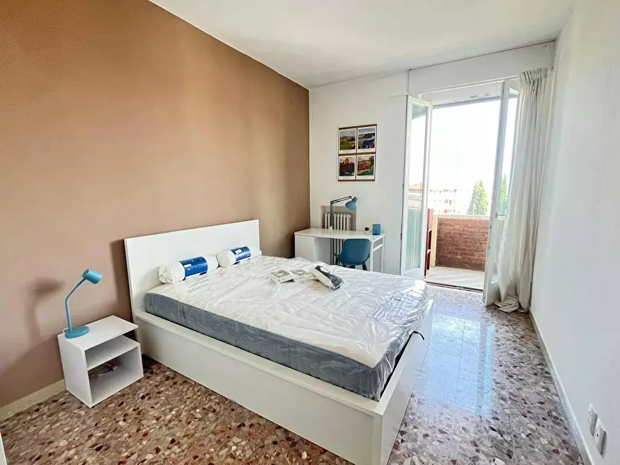 Immagine 1 di Camera in affitto  in Via Trieste a Verona