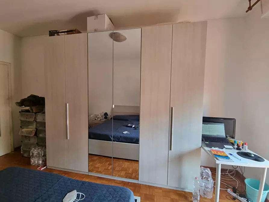 Immagine 2 di Camera in affitto  in Via Monte Popera a Milano