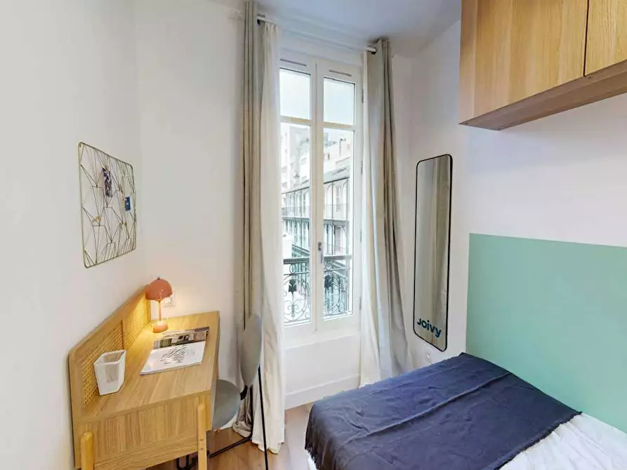 Immagine 2 di Camera in affitto  in Rue du Buisson Saint-Louis a Paris