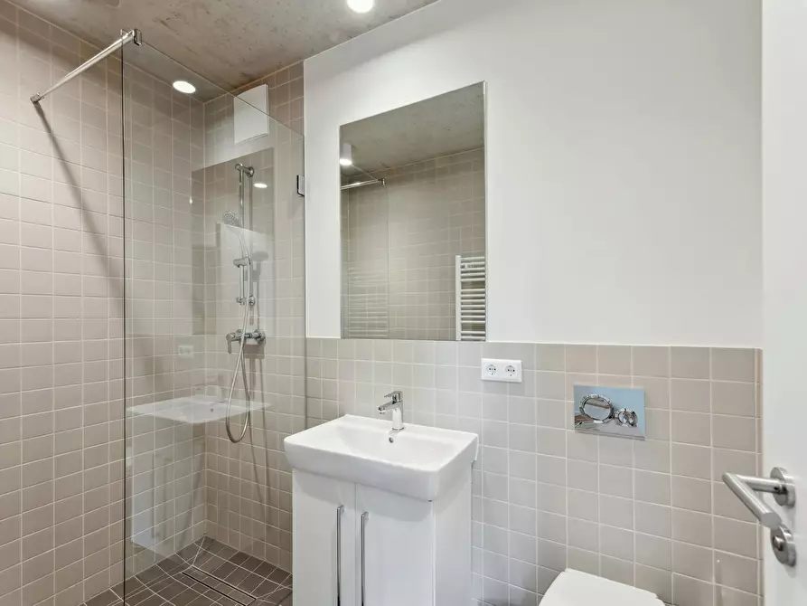 Immagine 7 di Appartamento in affitto  in Gustav-Tempel-Straße a Berlin