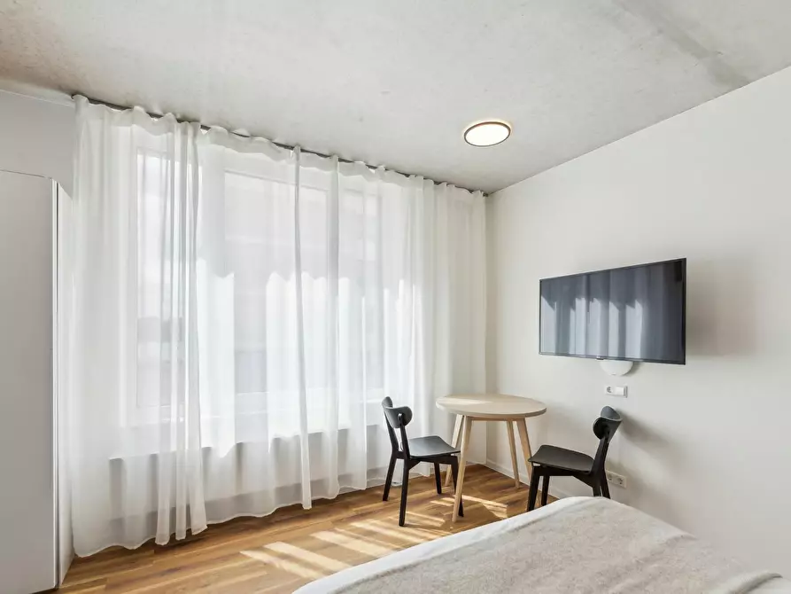 Immagine 3 di Appartamento in affitto  in Gustav-Tempel-Straße a Berlin