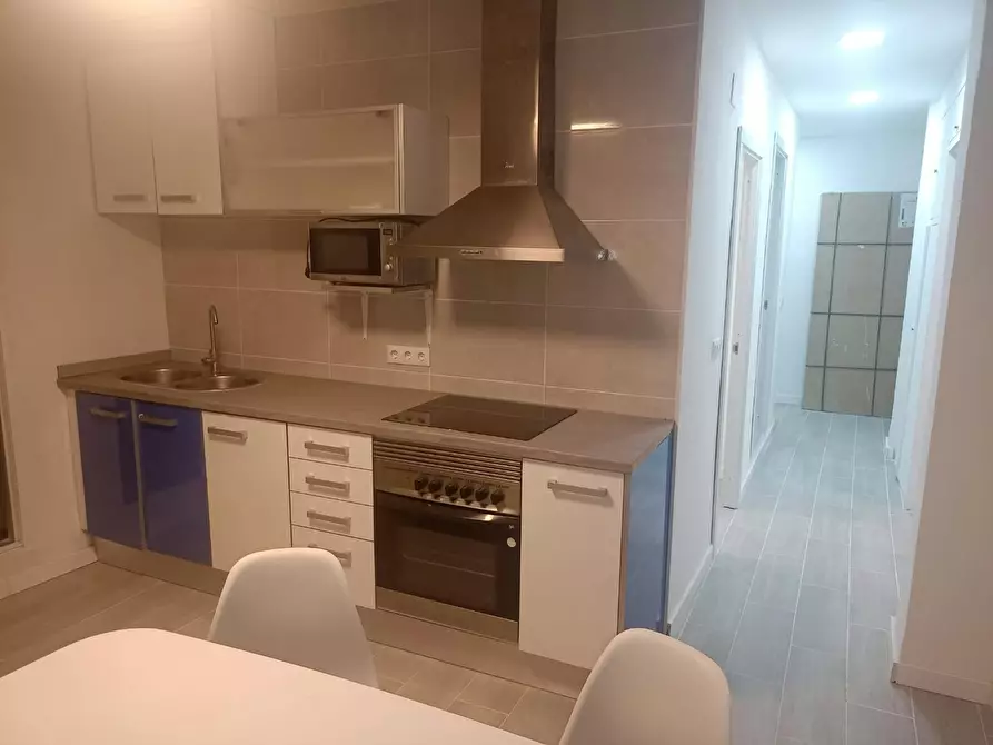 Immagine 3 di Appartamento in affitto  in Avinguda del Cardenal Benlloch a Valencia