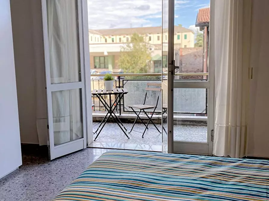 Immagine 1 di Camera in affitto  in Via Gino Trainotti a Verona