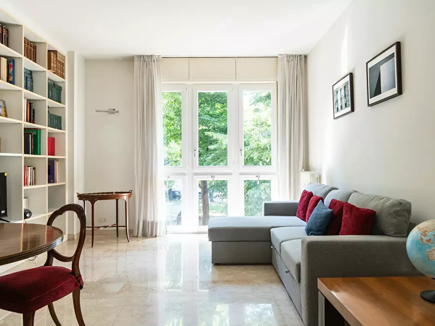 Immagine 2 di Appartamento in affitto  in Via Benedetto Marcello a Milano
