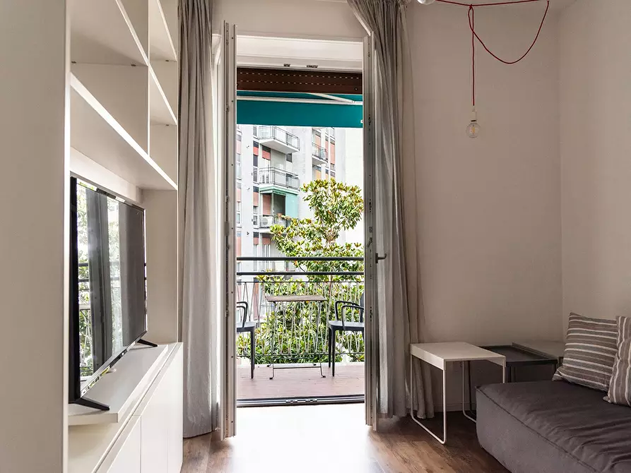 Immagine 6 di Appartamento in affitto  in Viale Brenta a Milano
