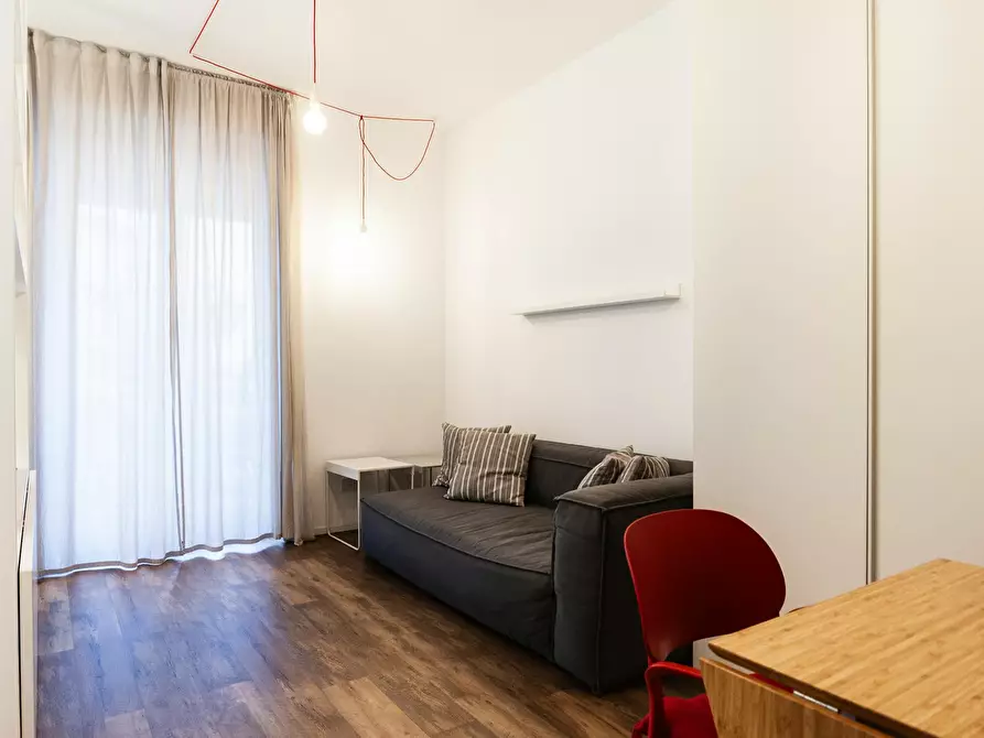 Immagine 1 di Appartamento in affitto  in Viale Brenta a Milano