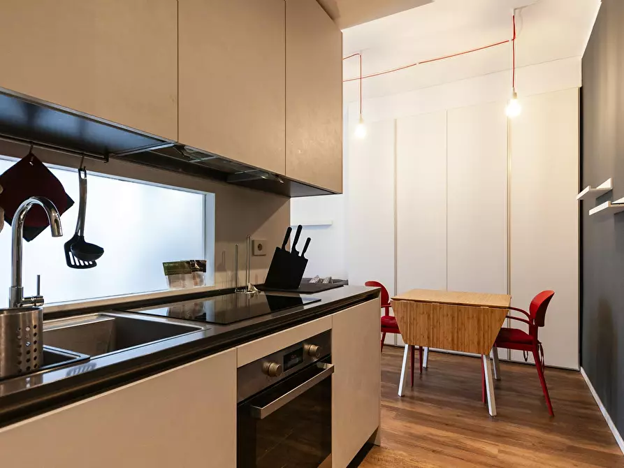 Immagine 9 di Appartamento in affitto  in Viale Brenta a Milano