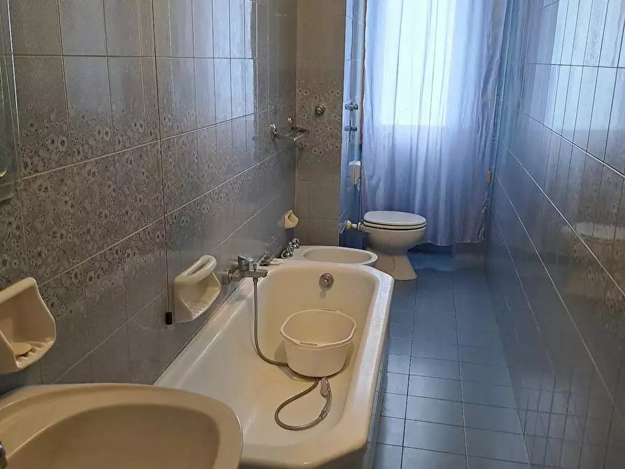 Immagine 4 di Appartamento in affitto  in Via Domenico Guidobono a Torino