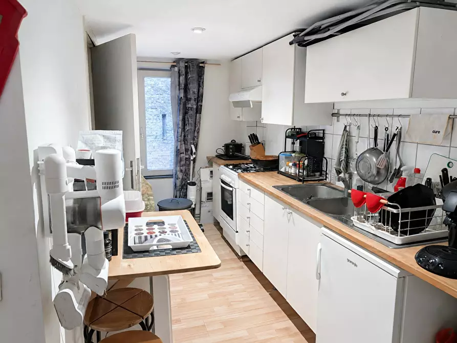 Immagine 4 di Appartamento in affitto  in Rue Saint-Christophe a Bruxelles