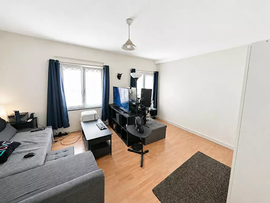 Immagine 1 di Appartamento in affitto  in Rue Saint-Christophe a Bruxelles