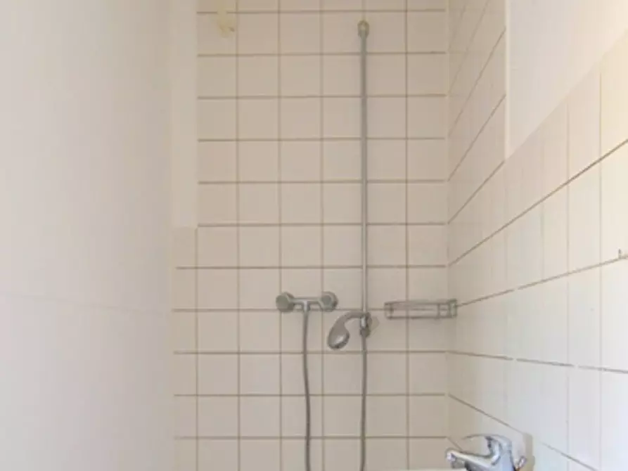 Immagine 6 di Camera in affitto  in Keupstraße a Köln