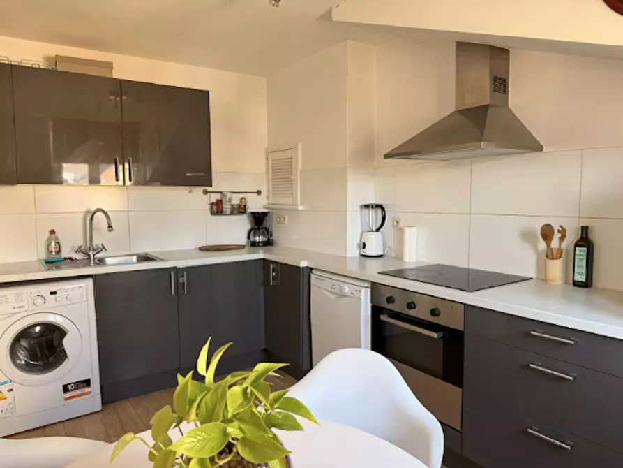 Immagine 5 di Appartamento in affitto  in Rue Antoine Bréart a Saint-Gilles