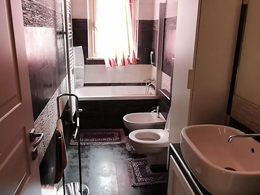 Immagine 5 di Camera condivisa in affitto  in Via Gioacchino Quarello a Torino