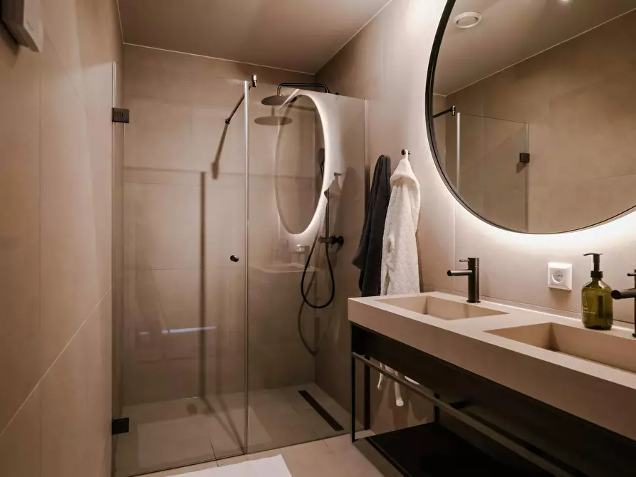 Immagine 4 di Appartamento in affitto  in Mathenesserlaan a Rotterdam