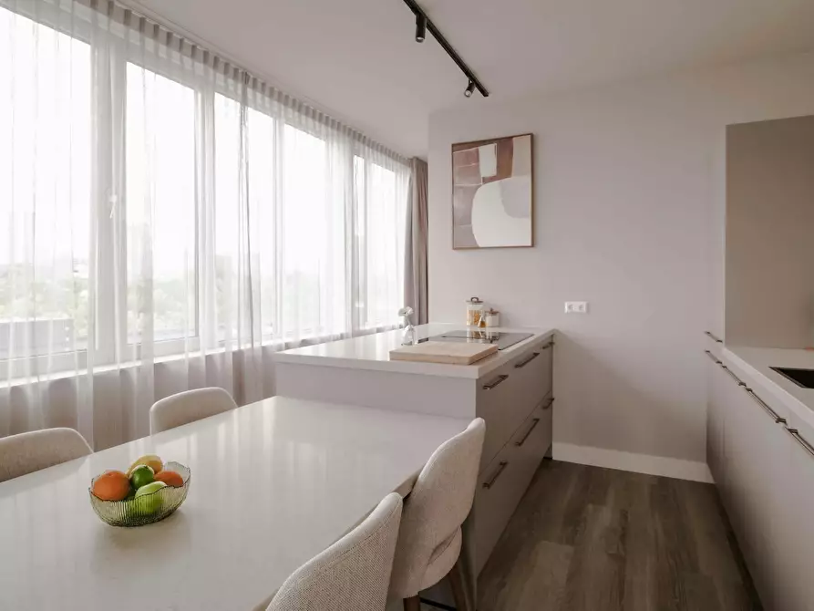 Immagine 2 di Appartamento in affitto  in Mathenesserlaan a Rotterdam