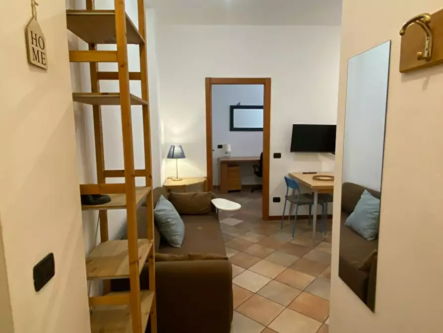 Immagine 5 di Appartamento in affitto  in Via Salasco a Milano