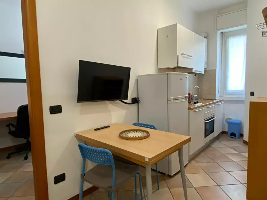 Immagine 2 di Appartamento in affitto  in Via Salasco a Milano