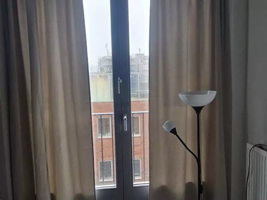 Immagine 4 di Camera condivisa in affitto  in Oranjelaan a 's-Gravenhage