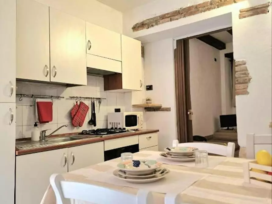 Immagine 5 di Casa indipendente in affitto  in Vicolo San Silvestro a Verona