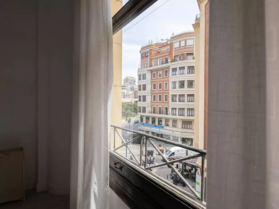 Immagine 3 di Appartamento in affitto  in Carrer de Guillem de Castro a Valencia