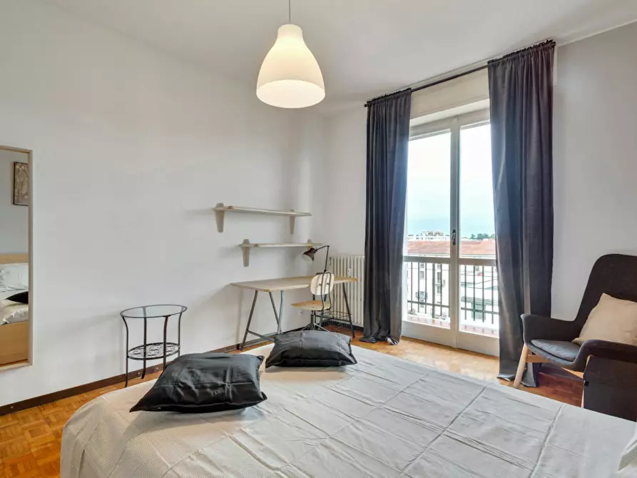 Immagine 3 di Camera in affitto  in Via Vincenzo Russo a Milano