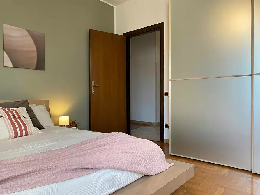 Immagine 10 di Camera in affitto  in Via Lorenzo Ghiberti a Padova