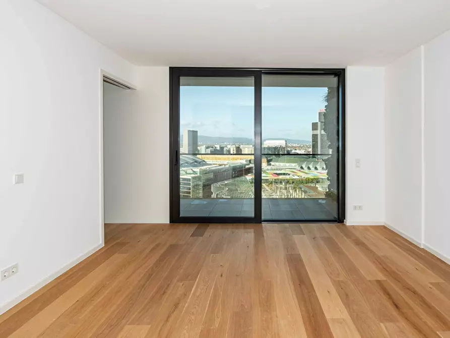 Immagine 1 di Appartamento in affitto  in Europa-Allee a Frankfurt am Main
