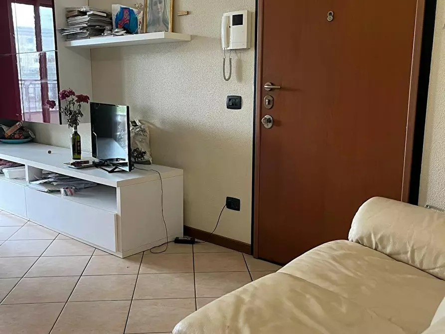 Immagine 6 di Camera condivisa in affitto  in Via Adamello a Milano