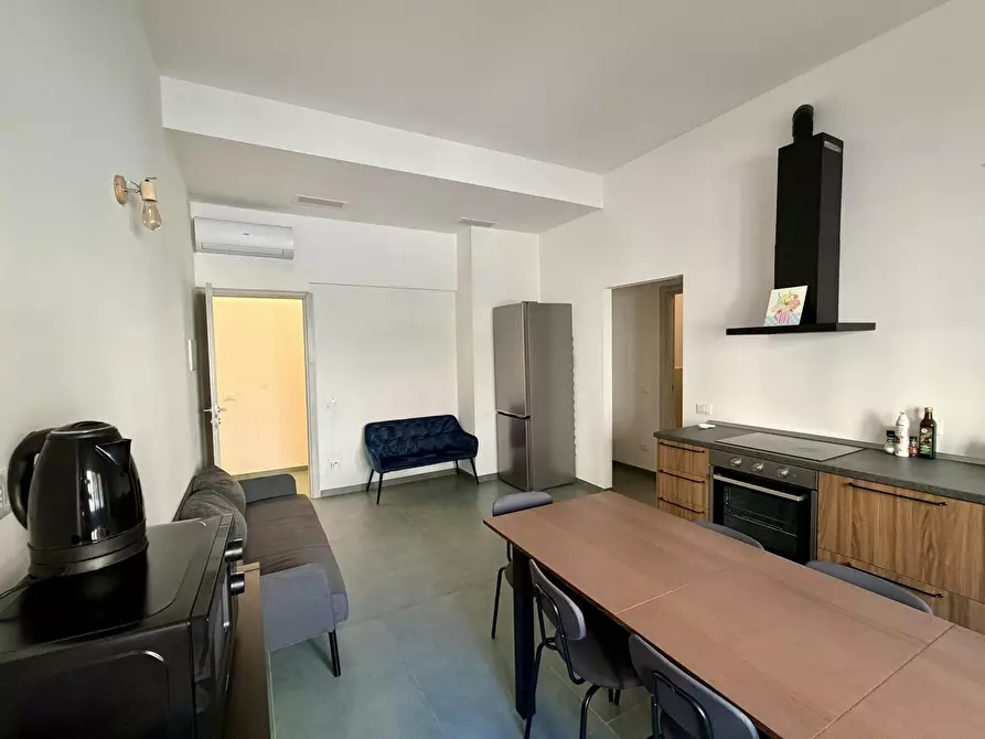 Immagine 2 di Appartamento in affitto  in Via Camillo Cavour a Firenze