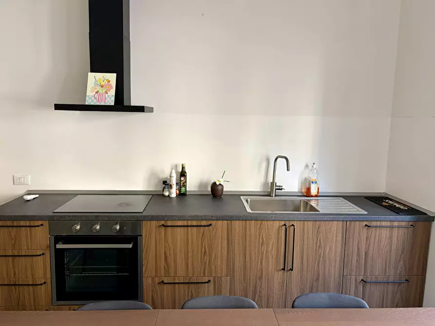 Immagine 3 di Appartamento in affitto  in Via Camillo Cavour a Firenze