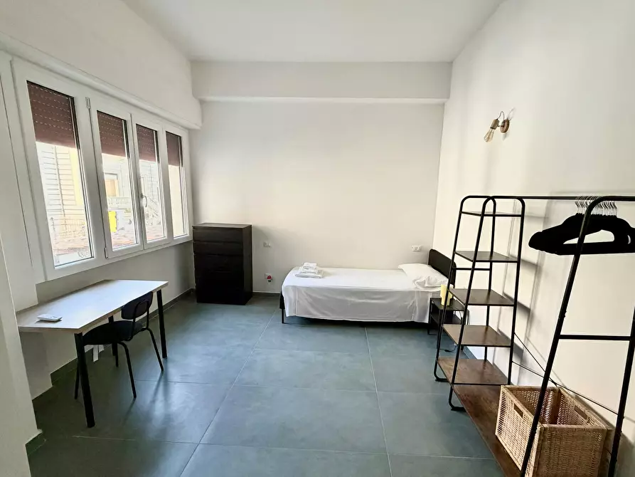Immagine 5 di Appartamento in affitto  in Via Camillo Cavour a Firenze