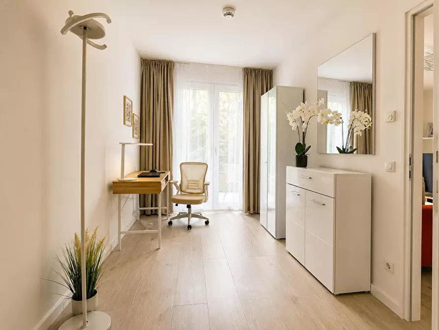 Immagine 9 di Appartamento in affitto  in Kleine Alexanderstraße a Berlin
