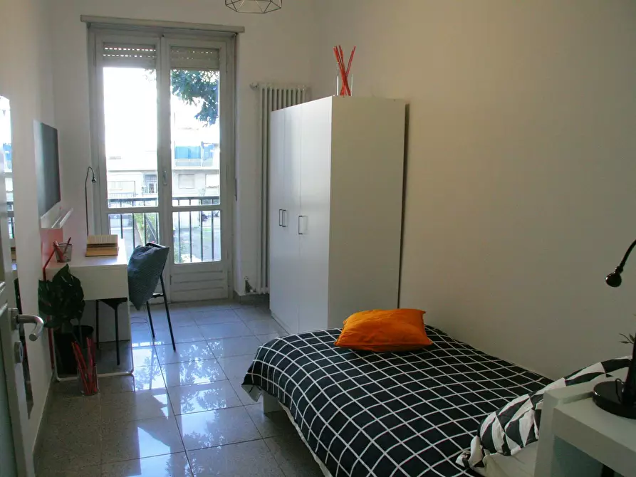 Immagine 7 di Camera in affitto  in Corso Dante a Torino