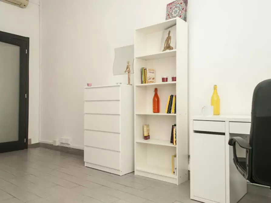 Immagine 3 di Camera in affitto  in Via Romolo Gessi a Torino