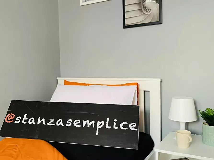 Immagine 4 di Camera in affitto  in Via Sant'Agostino a Torino