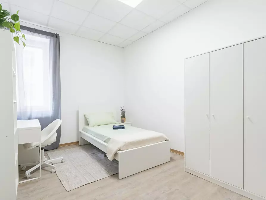 Immagine 1 di Camera in affitto  in Via Frinco a Torino