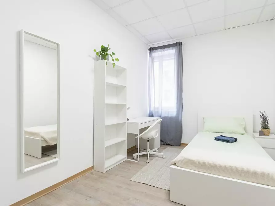 Immagine 2 di Camera in affitto  in Via Frinco a Torino
