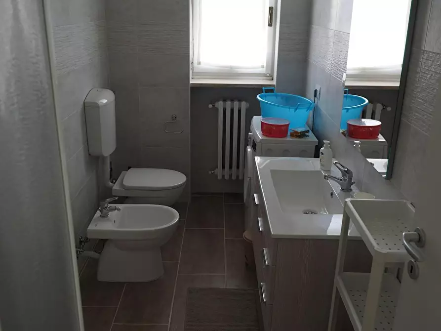 Immagine 9 di Camera in affitto  in Via Amedeo Ugolini a Torino